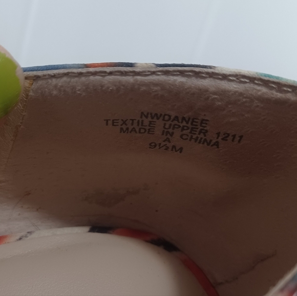 Nine West Peep Toe Pumps - Picture 9 of 11